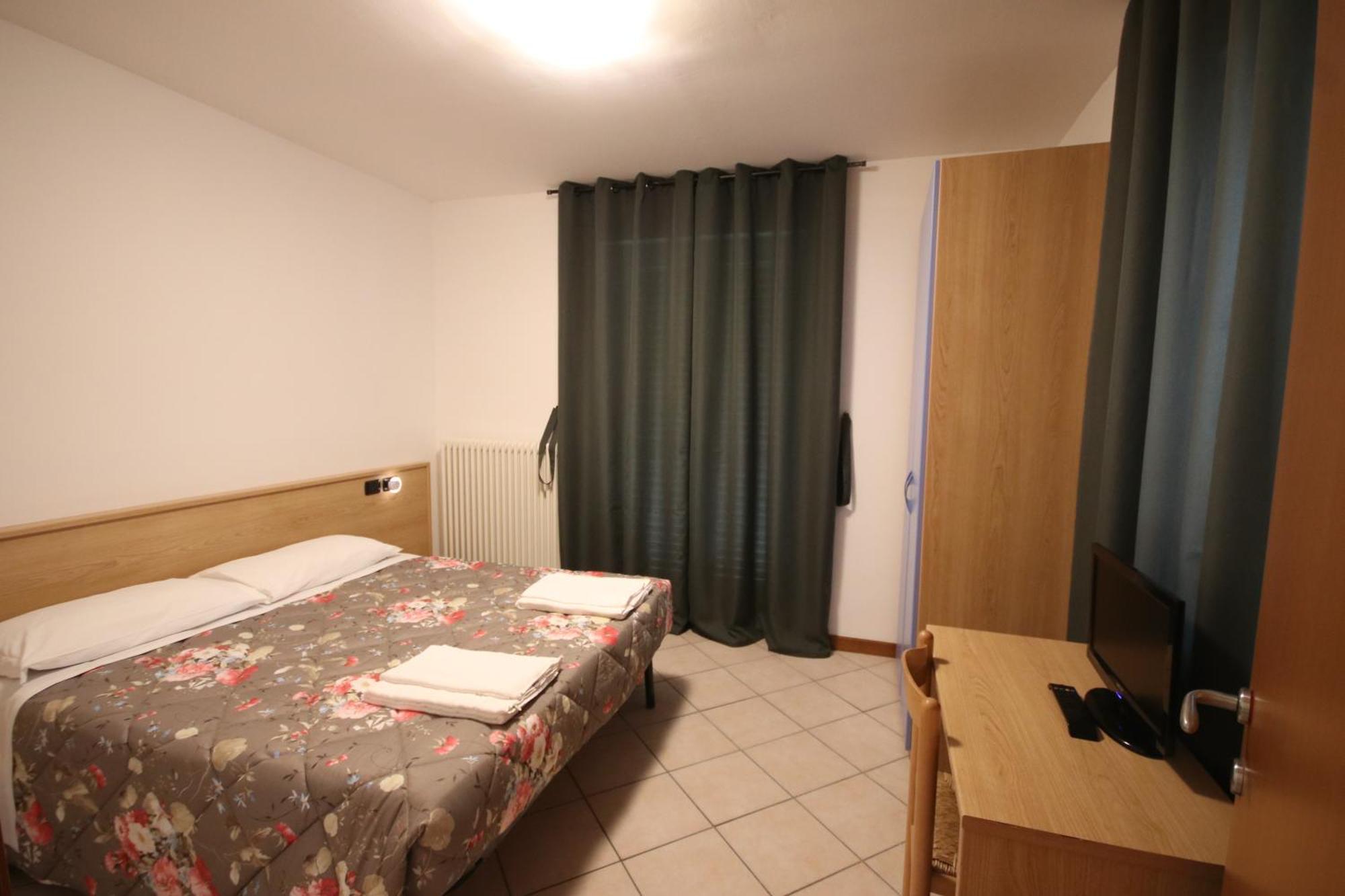 ריבה דל גארדה B&B Casa Wanda Since 1999 חדר תמונה