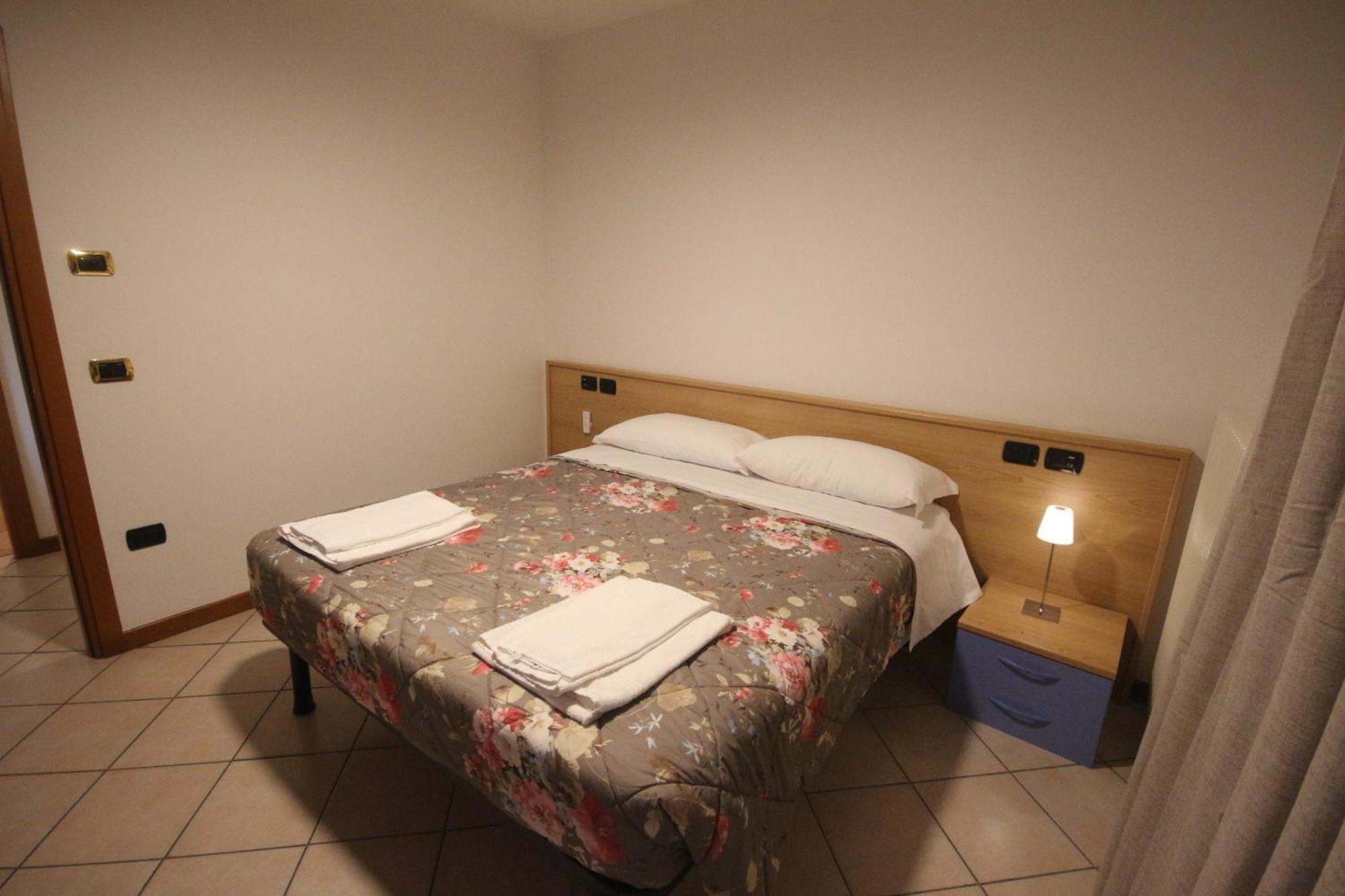 ריבה דל גארדה B&B Casa Wanda Since 1999 חדר תמונה